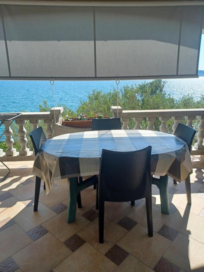 Apartman Antonio Appartamento Bibinje Esterno foto